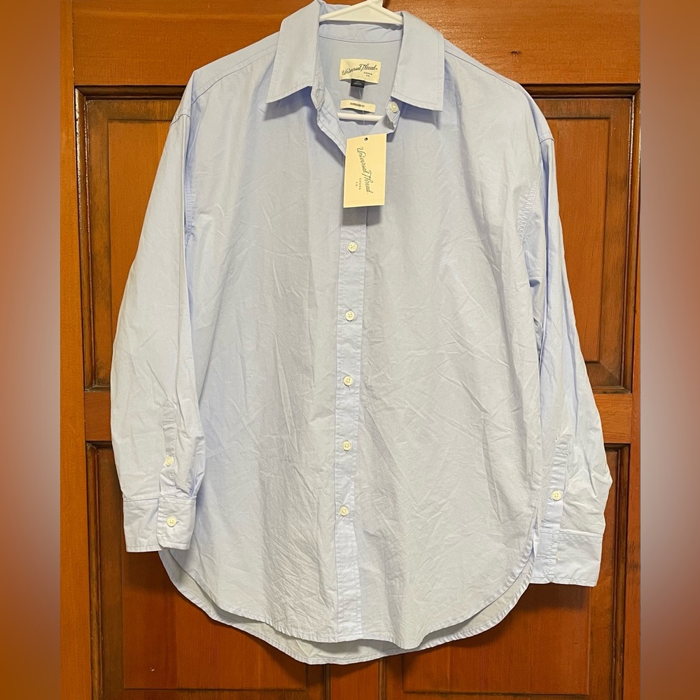 NWT Universal Thread Blue Casual Button Down Shirt